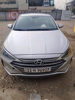 هیوندای ئەلەنترا